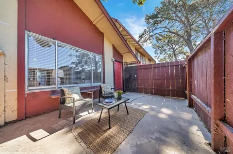 Exterior - 444 Corcoran Ave #4, Vallejo, CA 94589 photo 1 of 2
