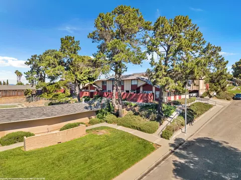 View/Area - 444 Corcoran Ave #4, Vallejo, CA 94589 photo 1 of 5