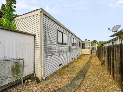 Exterior - 164 Marble Ct, Vallejo, CA 94589 photo 9 of 9