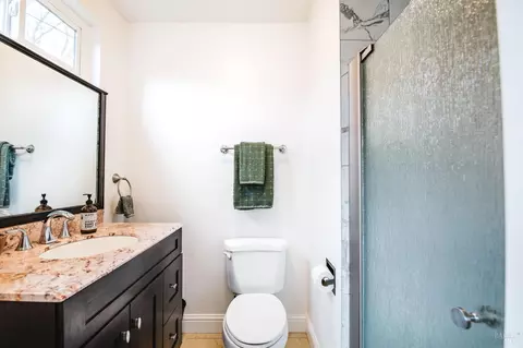 Bath - 1719 Elm St, Fairfield, CA 94533 photo 1 of 4