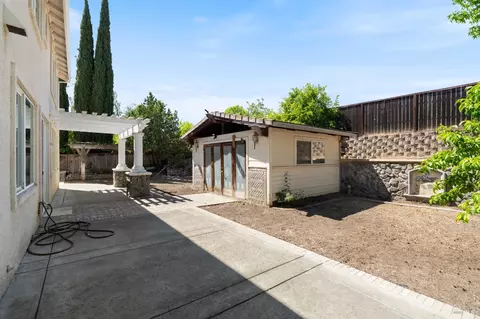 Exterior - 2266 Palmer Cir, Fairfield, CA 94534 photo 8 of 8