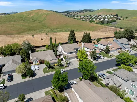View/Area - 2266 Palmer Cir, Fairfield, CA 94534 photo 9 of 9