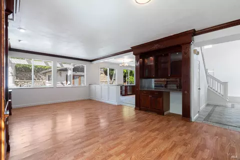 Living - 2266 Palmer Cir, Fairfield, CA 94534 photo 3 of 5