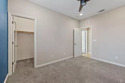 Bedroom - 5282 Jacque Bell Ln, Fairfield, CA 94533 photo 9 of 14