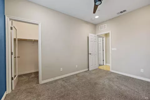 Bedroom - 5282 Jacque Bell Ln, Fairfield, CA 94533 photo 2 of 14