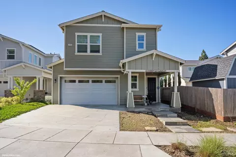 1496 Imwalle Dr, Santa Rosa, CA 95401