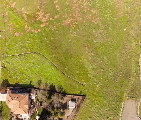 2232 Bennington Dr, Vallejo, CA 94591 photo 4