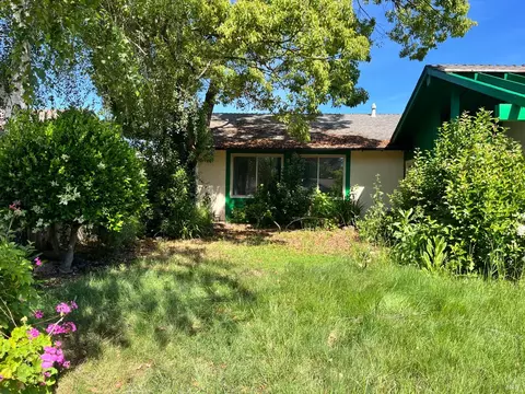 2456 Claret St, Napa, CA 94558