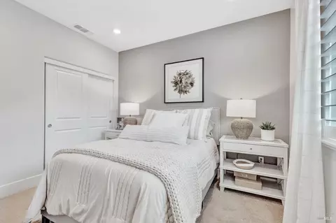 Bedroom - 580 Wildflower Ct, Dixon, CA 95620 photo 12 of 13