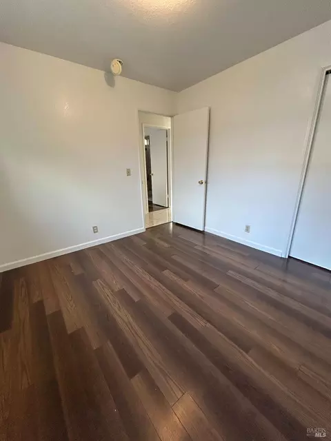 Bedroom - 580 W B St, Dixon, CA 95620 photo 6 of 6