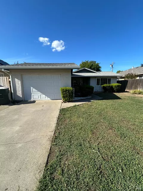 580 W B St, Dixon, CA 95620