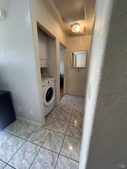 Other - 580 W B St, Dixon, CA 95620 photo 1 of 3