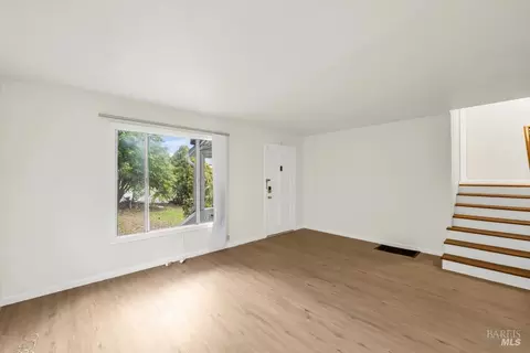 Living - 2525 Alameda St, Vallejo, CA 94590 photo 1 of 3