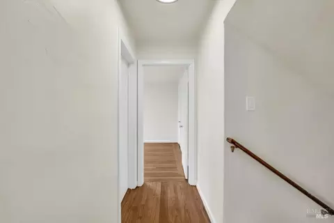 Entry Way - 2525 Alameda St, Vallejo, CA 94590 photo 2 of 2