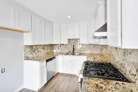 Kitchen - 1500 Monroe St, Fairfield, CA 94533 photo 1 of 1