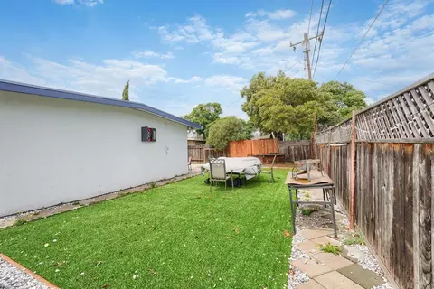 Exterior - 1500 Monroe St, Fairfield, CA 94533 photo 5 of 12