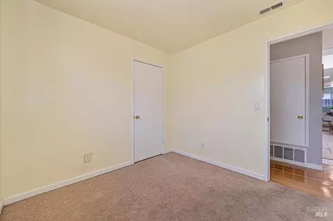 Bedroom - 495 Pear Tree Ln, Fairfield, CA 94533 photo 4 of 8