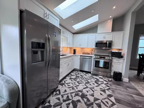 Kitchen - 9095 Balboa Ave, Jenner, CA 95450 photo 2 of 5