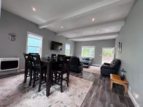 Dining - 9095 Balboa Ave, Jenner, CA 95450 photo 1 of 1