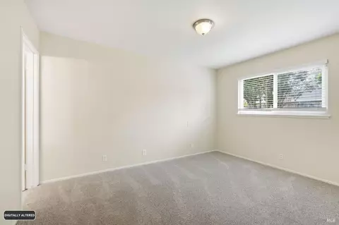 Bedroom - 868 Ashwood Ave, Vallejo, CA 94591 photo 5 of 11