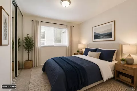 Bedroom - 868 Ashwood Ave, Vallejo, CA 94591 photo 1 of 11