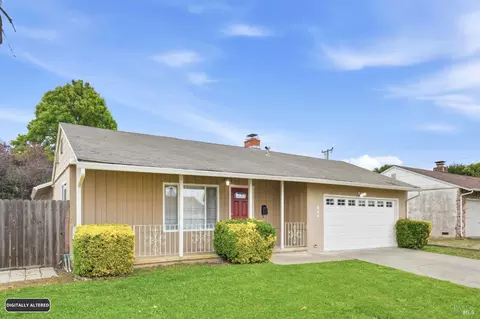 Exterior - 868 Ashwood Ave, Vallejo, CA 94591 photo 4 of 13