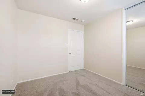 Bedroom - 868 Ashwood Ave, Vallejo, CA 94591 photo 3 of 11