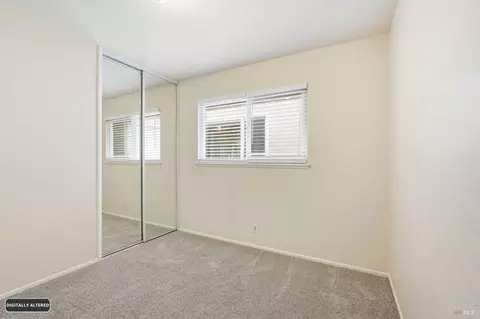 Bedroom - 868 Ashwood Ave, Vallejo, CA 94591 photo 4 of 11