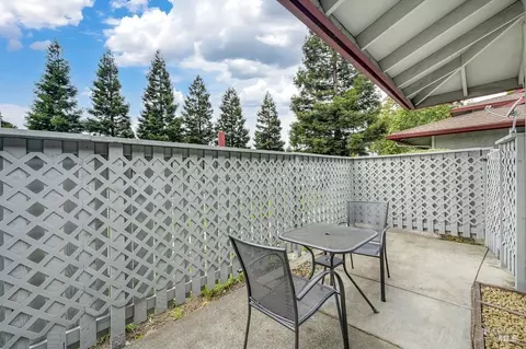 Exterior - 99 Villa Cir, Fairfield, CA 94533 photo 3 of 5