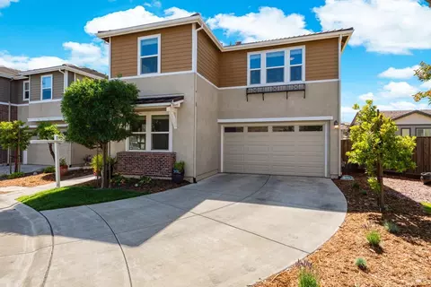 Exterior - 4467 Cancun Ct, Fairfield, CA 94533 photo 2 of 17