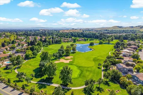 View/Area - 4467 Cancun Ct, Fairfield, CA 94533 photo 11 of 16