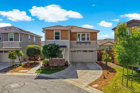Exterior - 4467 Cancun Ct, Fairfield, CA 94533 photo 16 of 17