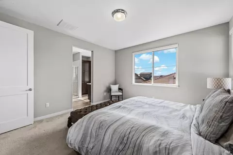 Bedroom - 4467 Cancun Ct, Fairfield, CA 94533 photo 3 of 7