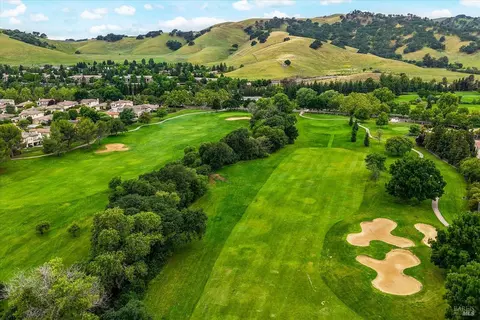 View/Area - 4467 Cancun Ct, Fairfield, CA 94533 photo 2 of 16