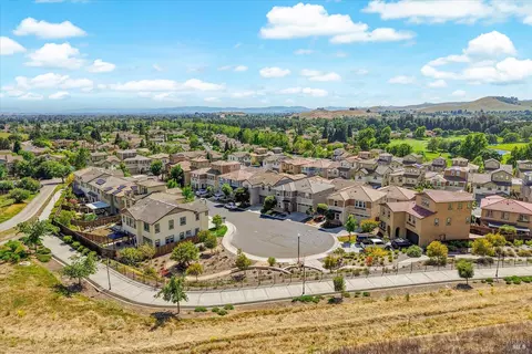 View/Area - 4467 Cancun Ct, Fairfield, CA 94533 photo 5 of 16
