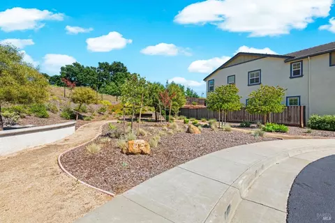 Exterior - 4467 Cancun Ct, Fairfield, CA 94533 photo 14 of 17