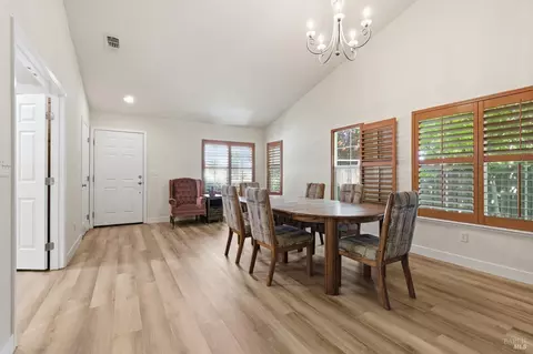 Dining - 1640 Folsom Downs Cir, Dixon, CA 95620 photo 1 of 2