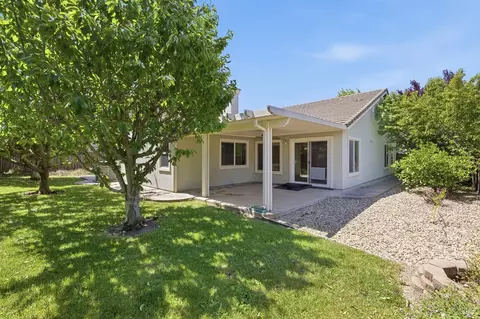 Exterior - 1640 Folsom Downs Cir, Dixon, CA 95620 photo 3 of 8
