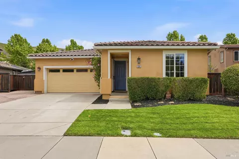 1394 Stewart Dr, Fairfield, CA 94533