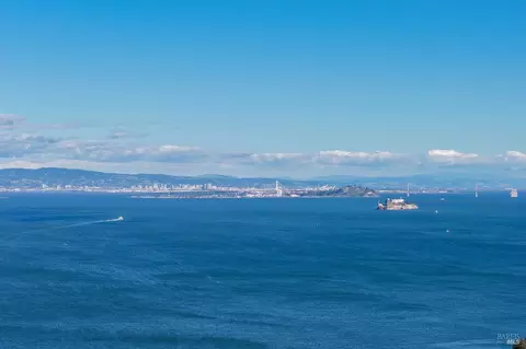 View/Area - 137 Crescent Ave, Sausalito, CA 94965 photo 6 of 8