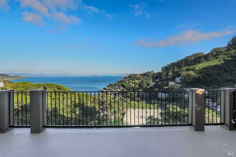 View/Area - 137 Crescent Ave, Sausalito, CA 94965 photo 7 of 8