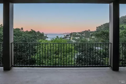 View/Area - 137 Crescent Ave, Sausalito, CA 94965 photo 8 of 8