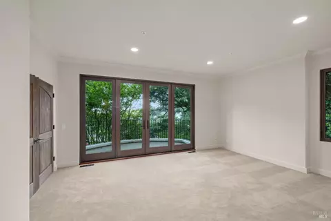 Bedroom - 137 Crescent Ave, Sausalito, CA 94965 photo 3 of 3