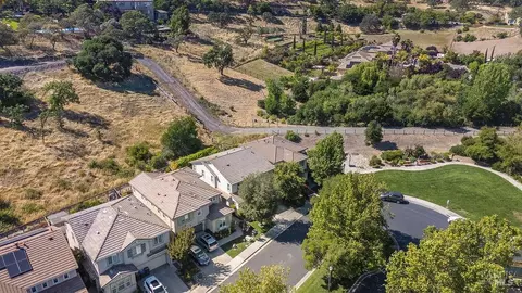 643 Citrine Cir, Fairfield, CA 94534 photo 34