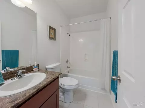 643 Citrine Cir, Fairfield, CA 94534 photo 13