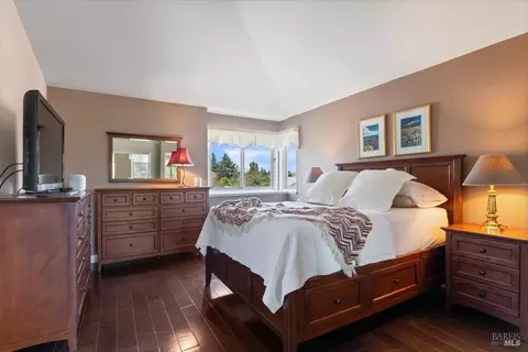 Bedroom - 556 Rose Dr, Benicia, CA 94510 photo 2 of 4