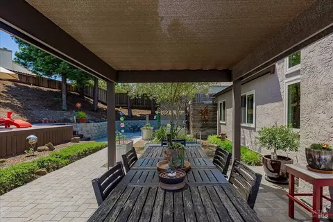 Exterior - 556 Rose Dr, Benicia, CA 94510 photo 11 of 35