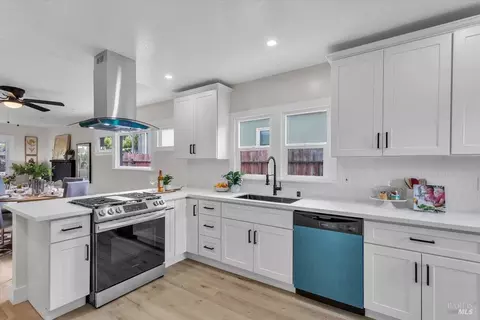 Kitchen - 205 14th St, Vallejo, CA 94590 photo 3 of 3
