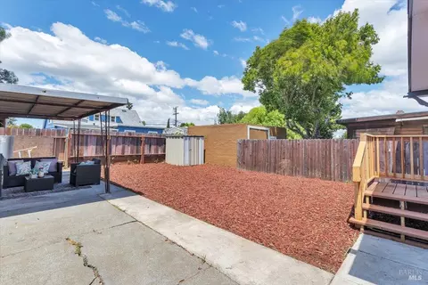 Exterior - 205 14th St, Vallejo, CA 94590 photo 4 of 4