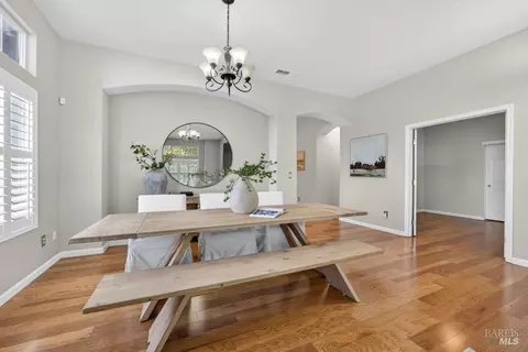 Dining - 1650 Fulmor Dr, Dixon, CA 95620 photo 2 of 3